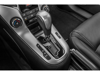 2015 Chevrolet Cruze LS Sedan 4D