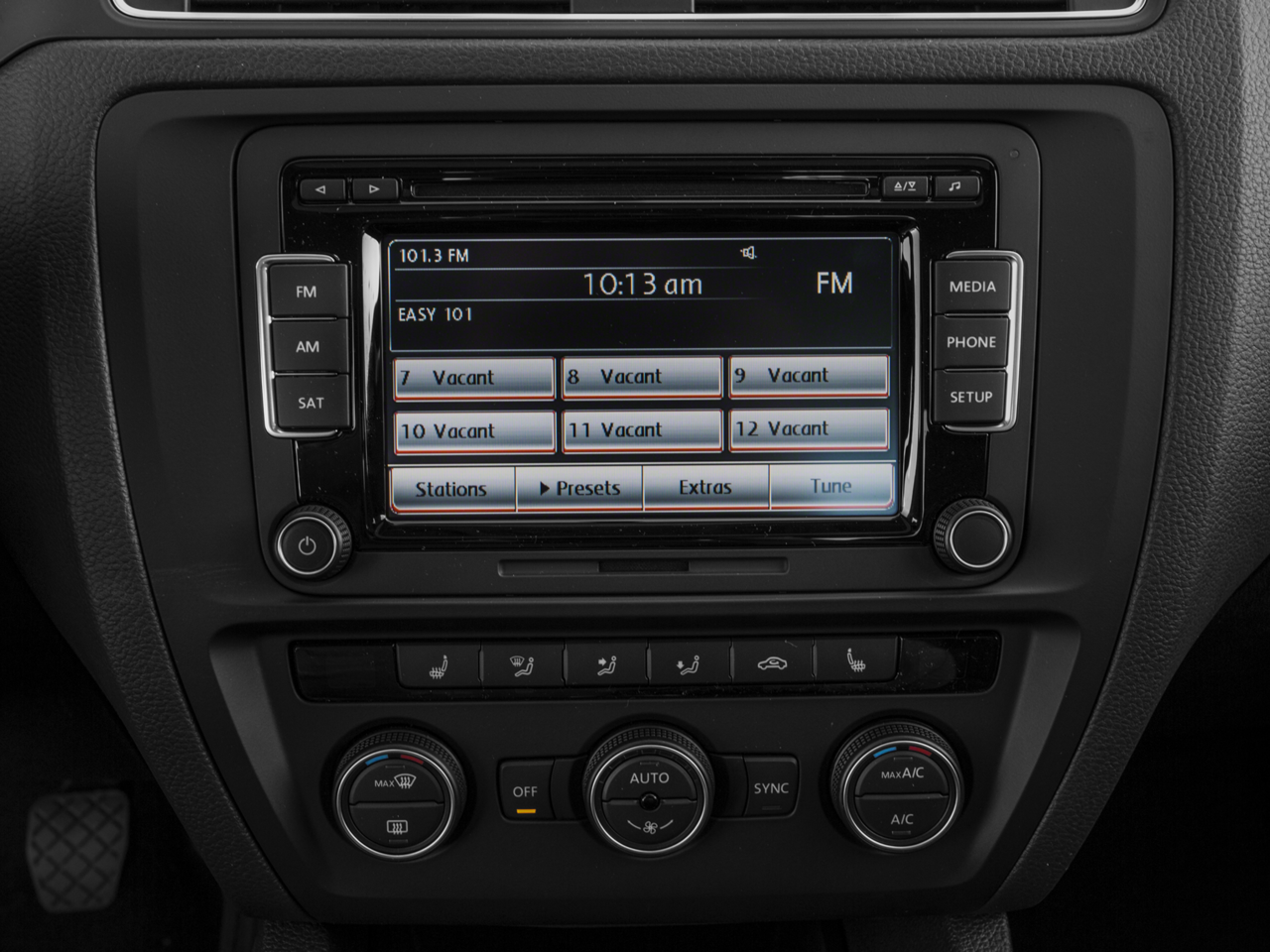 2016 Volkswagen Jetta 1.8T Sport photo 2