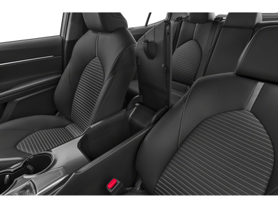 2018 Toyota Camry SE Sedan 4D