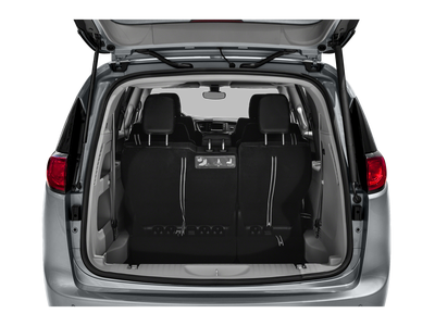 2019 Chrysler Pacifica Touring L Minivan 4D