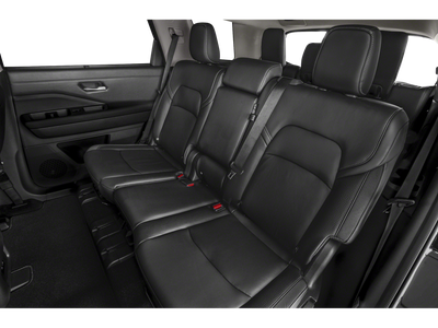 2023 Nissan Pathfinder SL Sport Utility 4D