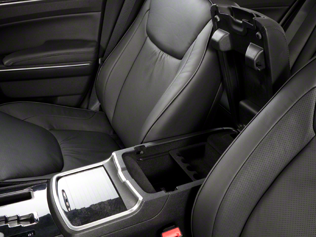 2012 Chrysler 300 Limited Sedan 4D