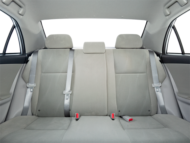 2013 Toyota Corolla LE Sedan 4D