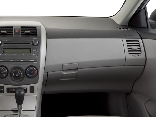 2013 Toyota Corolla LE Sedan 4D