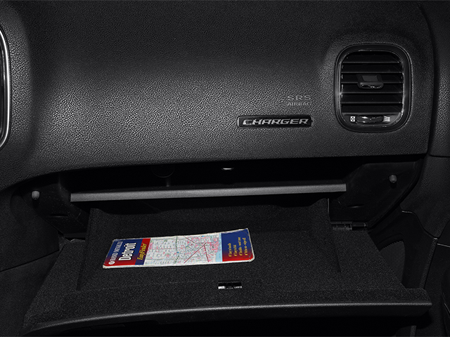 2014 Dodge Charger SXT Sedan 4D