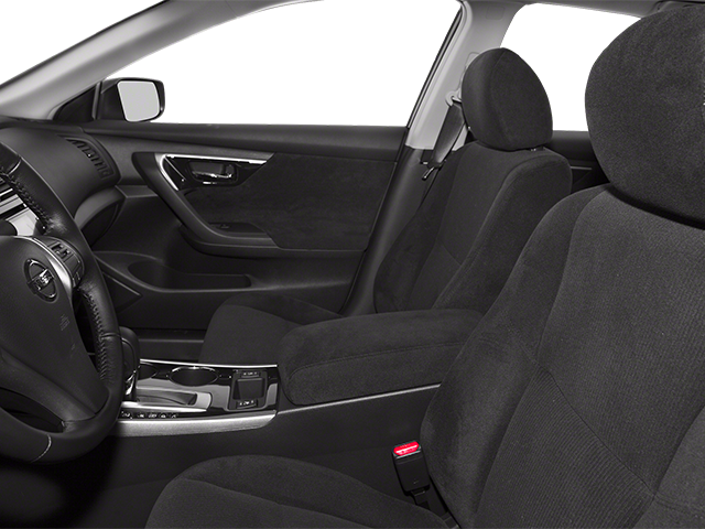 2014 Nissan Altima 2.5 SV Sedan 4D