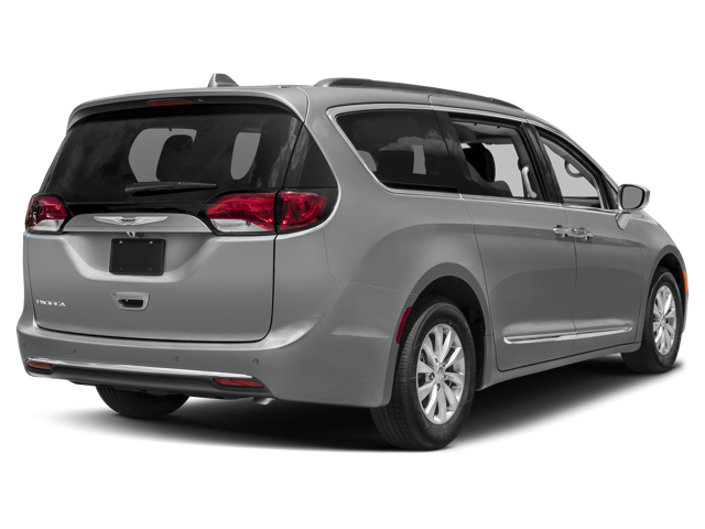 2018 Chrysler Pacifica Touring Plus Minivan 4D