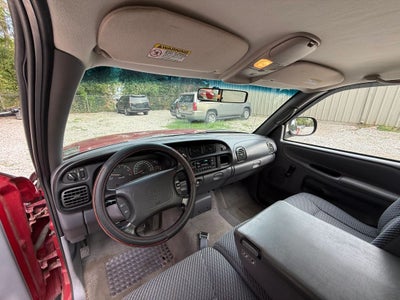 1999 Dodge Ram 1500 Regular Cab Short Bed