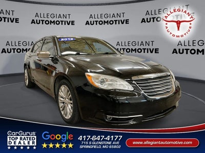 2012 Chrysler 200 Limited Sedan 4D
