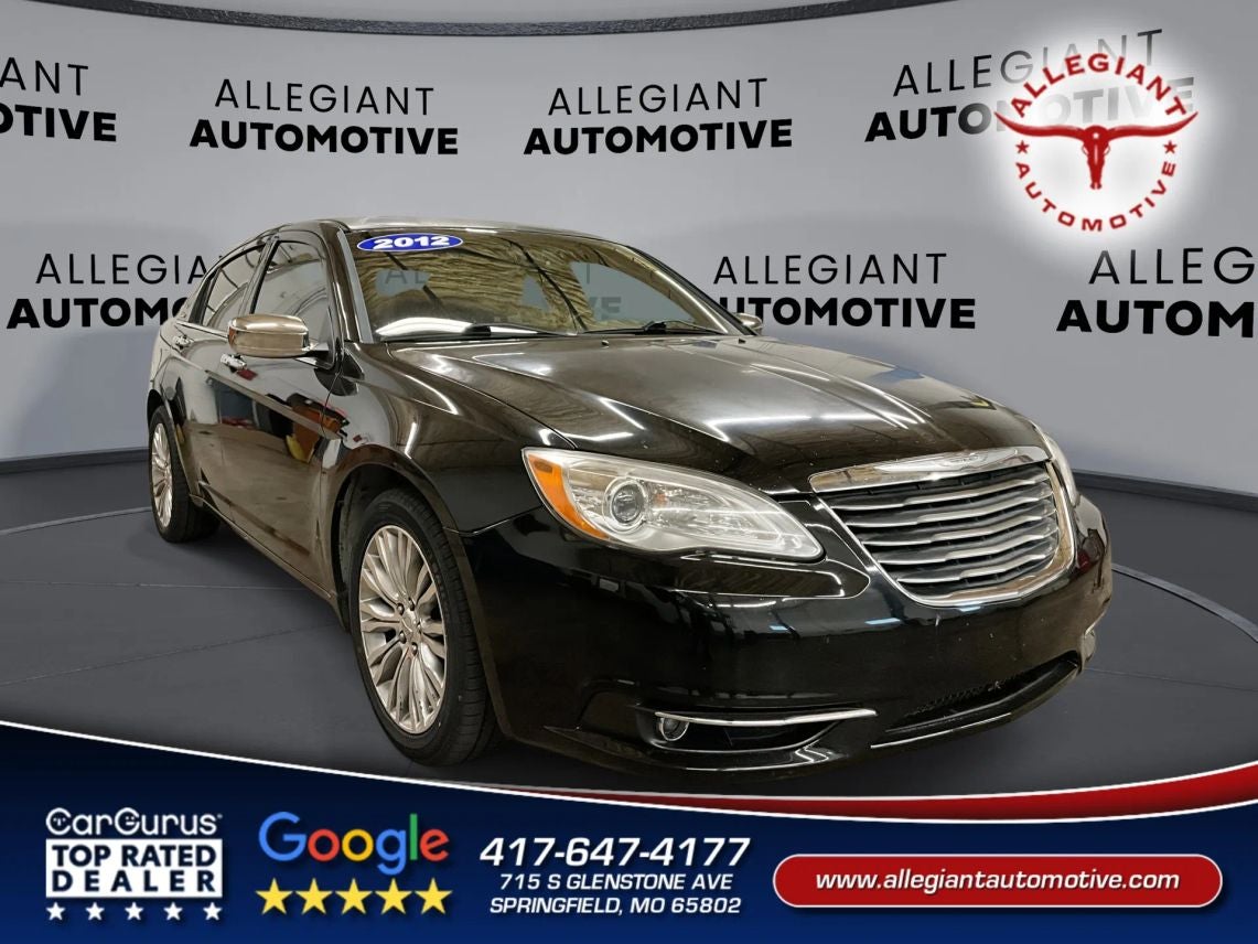 2012 Chrysler 200 Limited Sedan 4D