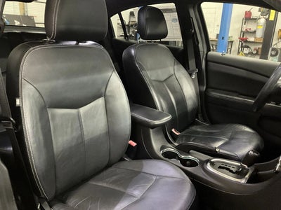 2012 Chrysler 200 Limited Sedan 4D