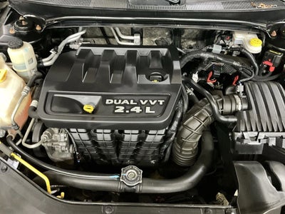 2012 Chrysler 200 Limited Sedan 4D