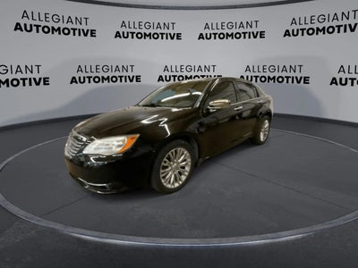 2012 Chrysler 200 Limited Sedan 4D
