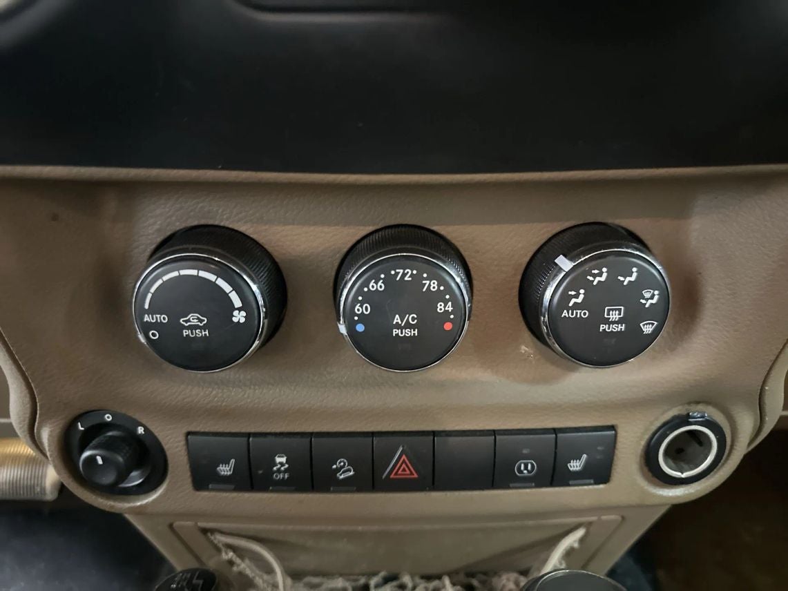 2014 Jeep Wrangler Unlimited Sahara Sport Utility 4D