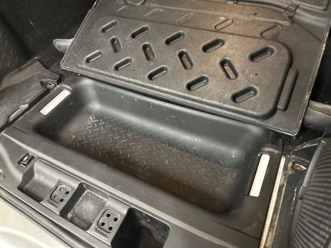 2014 Jeep Wrangler Unlimited Sahara Sport Utility 4D