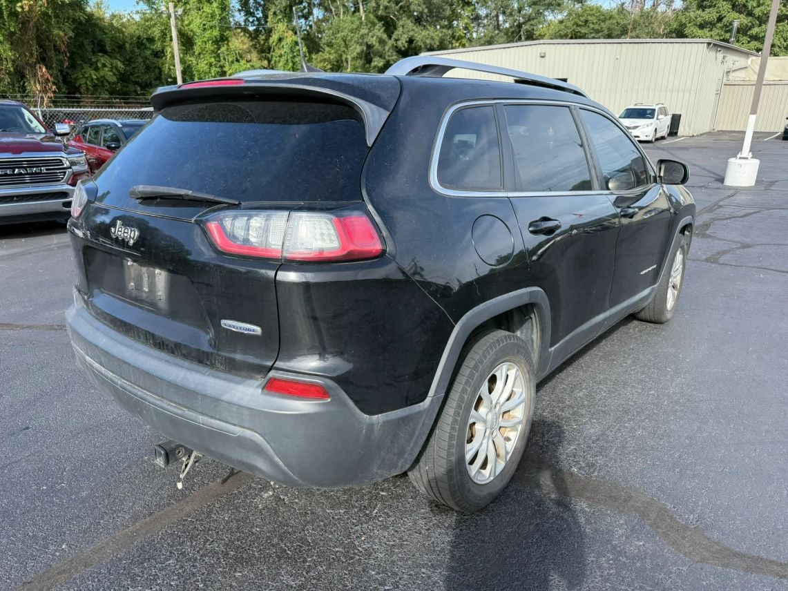 2019 Jeep Cherokee Latitude Sport Utility 4D