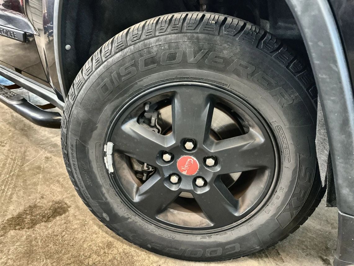 2012 Jeep Grand Cherokee Laredo Sport Utility 4D