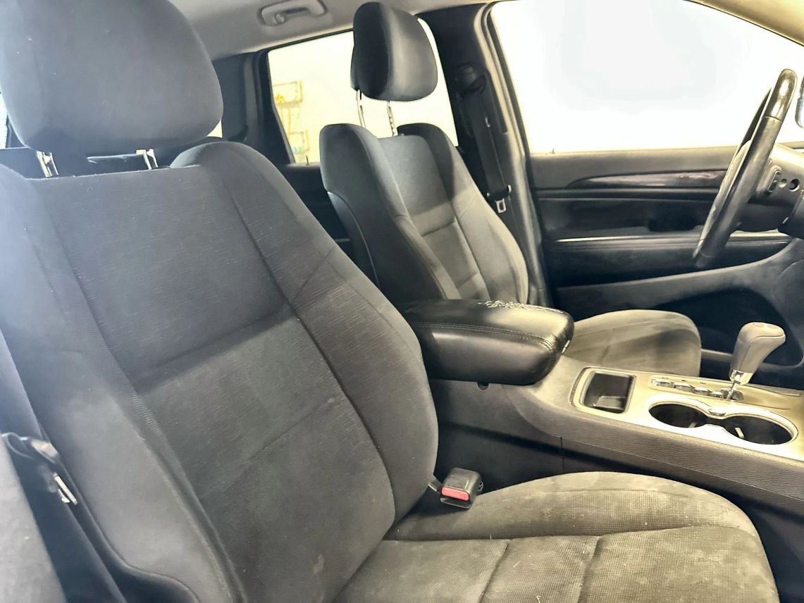 2012 Jeep Grand Cherokee Laredo Sport Utility 4D