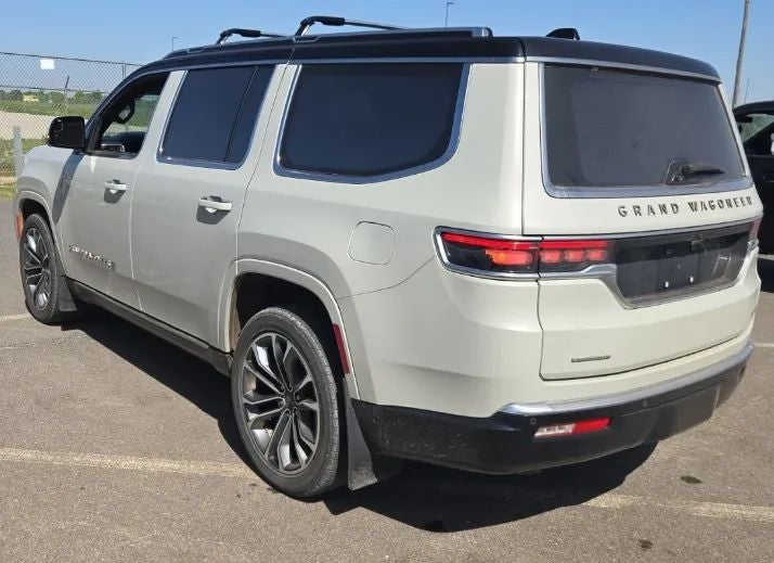 2022 Jeep Grand Wagoneer Series III Sport Utility 4D