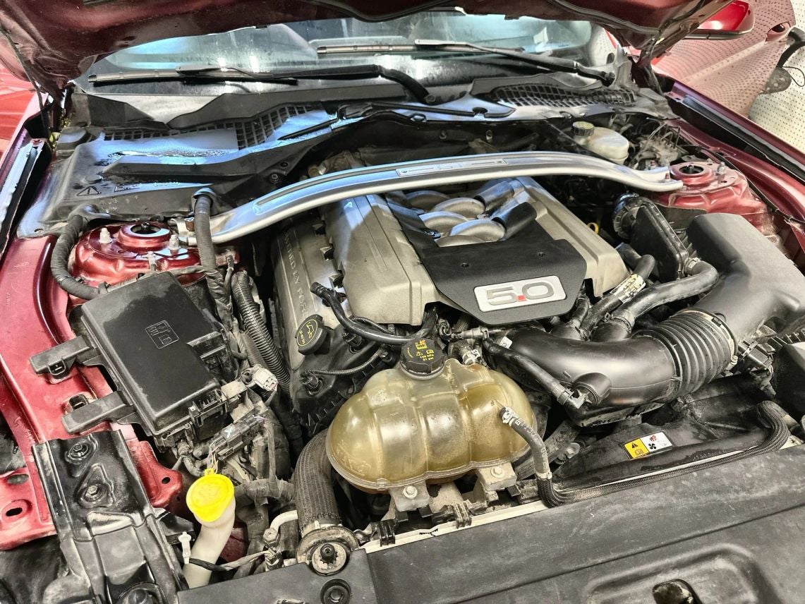 2016 Ford Mustang GT Premium Coupe 2D