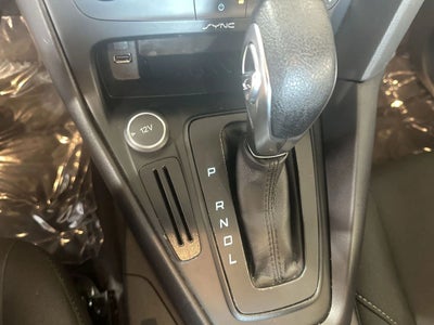 2017 Ford Focus SE Hatchback 4D