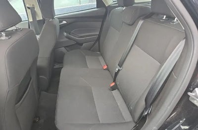 2017 Ford Focus SE Hatchback 4D