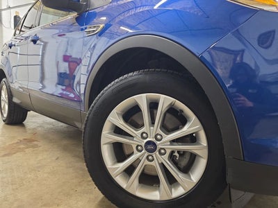 2017 Ford Escape SE Sport Utility 4D