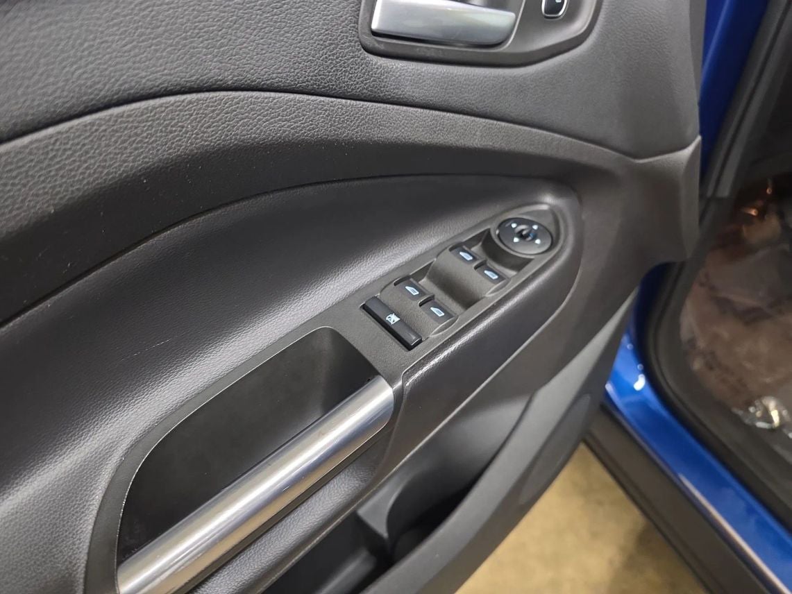 2017 Ford Escape SE Sport Utility 4D