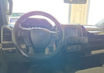 2020 Ford F250 Super Duty Crew Cab XL Pickup 4D 6 3/4 ft