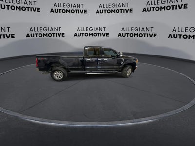 2017 Ford F350 Super Duty Crew Cab Lariat Pickup 4D 8 ft