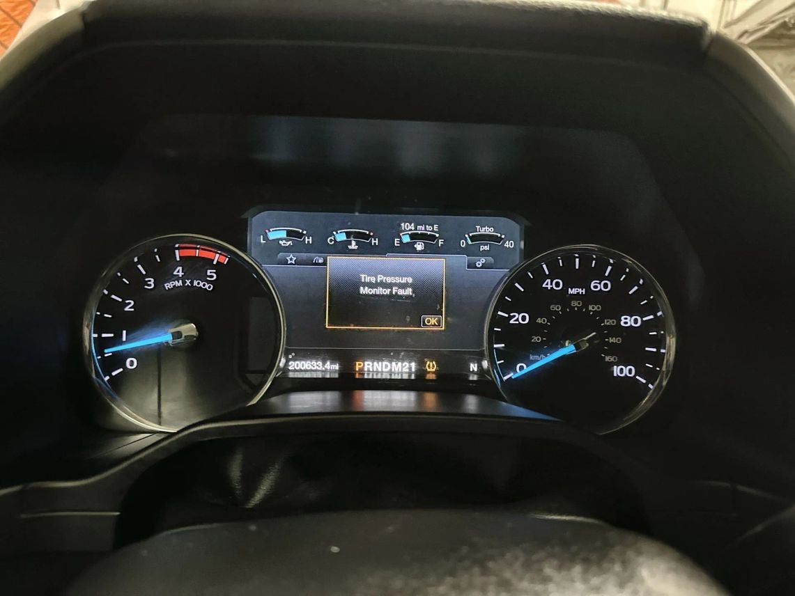 2017 Ford F350 Super Duty Crew Cab Lariat Pickup 4D 8 ft