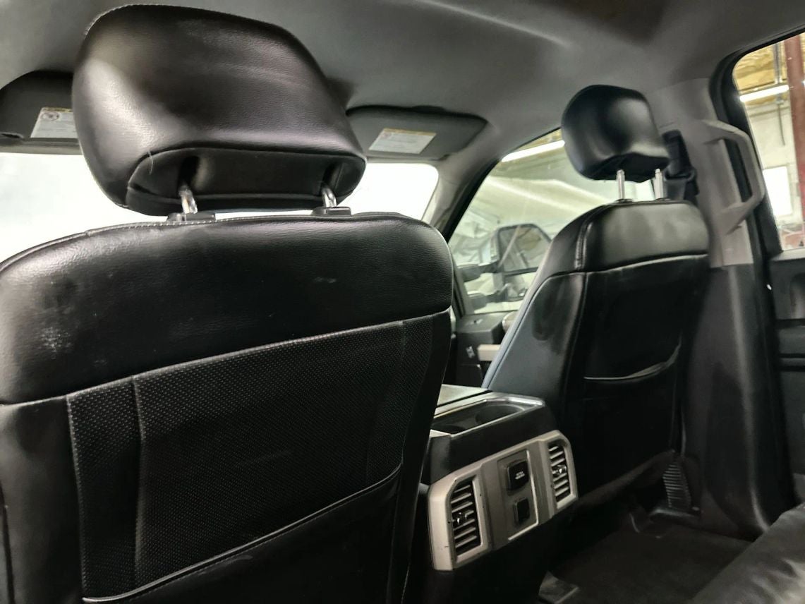 2017 Ford F350 Super Duty Crew Cab Lariat Pickup 4D 8 ft