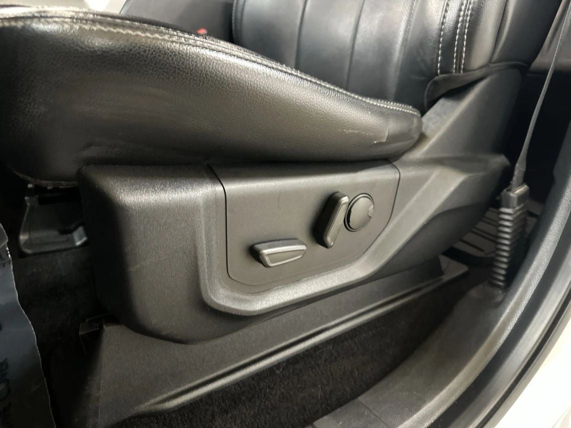 2019 Ford F150 SuperCrew Cab Lariat Pickup 4D 5 1/2 ft