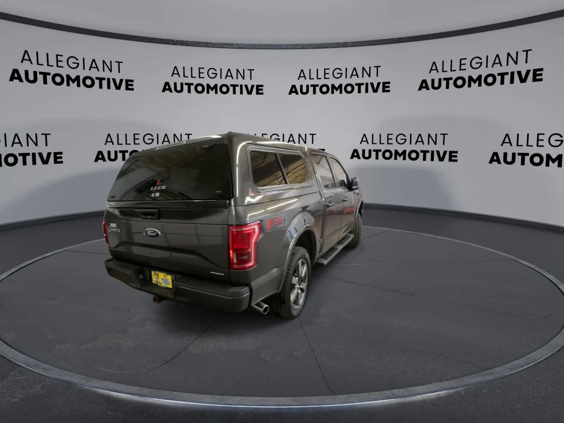 2015 Ford F150 SuperCrew Cab Lariat Pickup 4D 5 1/2 ft