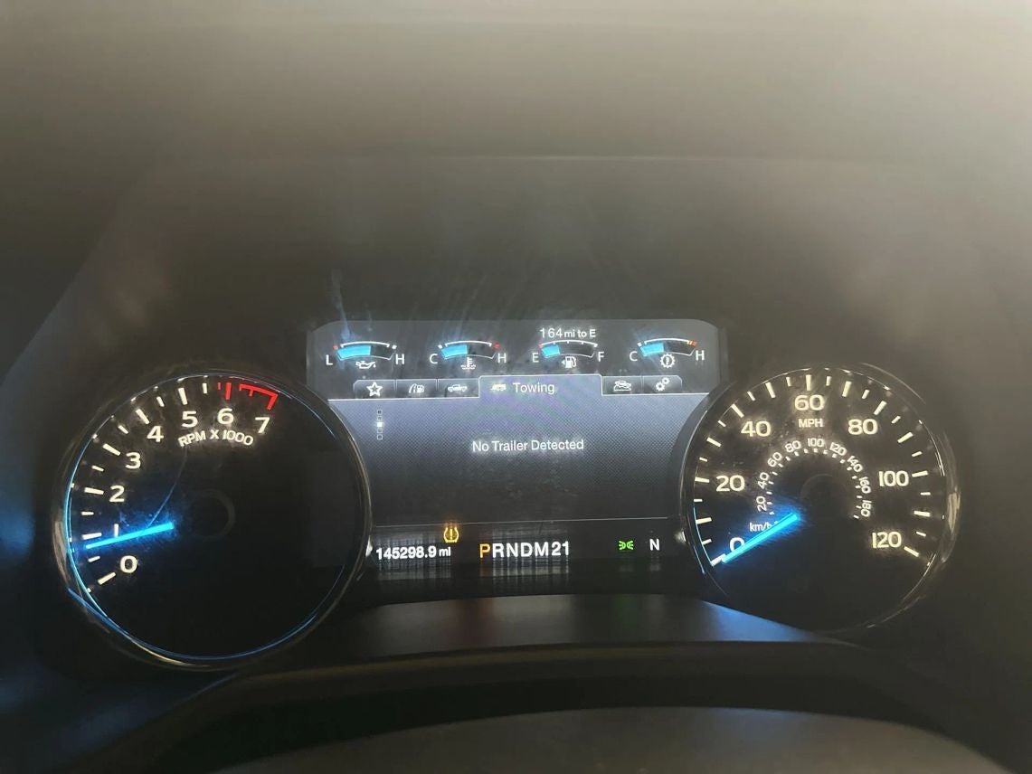 2015 Ford F150 SuperCrew Cab Lariat Pickup 4D 5 1/2 ft