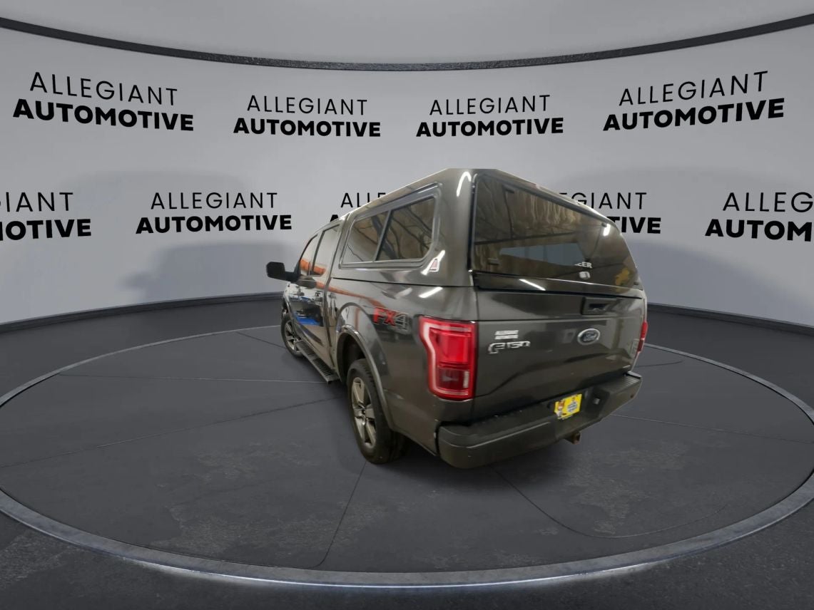 2015 Ford F150 SuperCrew Cab Lariat Pickup 4D 5 1/2 ft