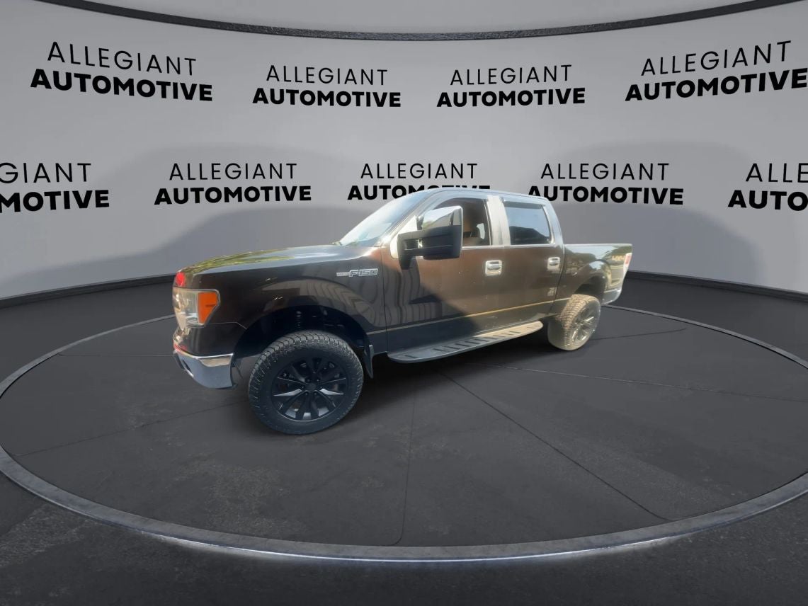 2013 Ford F150 SuperCrew Cab XLT Pickup 4D 5 1/2 ft