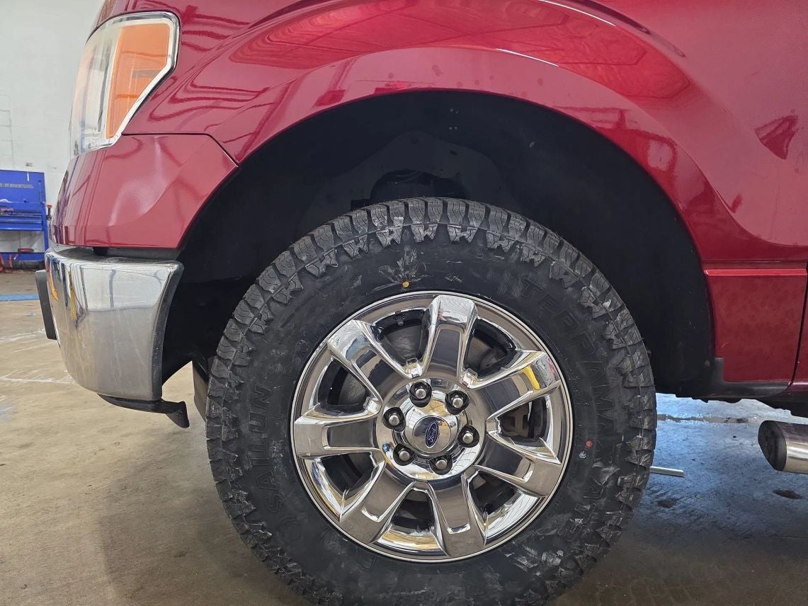 2014 Ford F150 SuperCrew Cab XLT Pickup 4D 5 1/2 ft