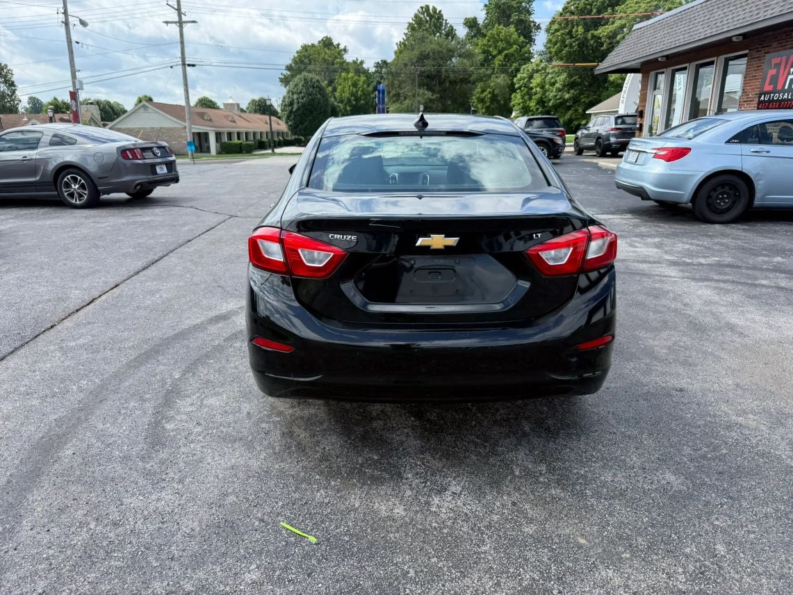 2018 Chevrolet Cruze LT Sedan 4D