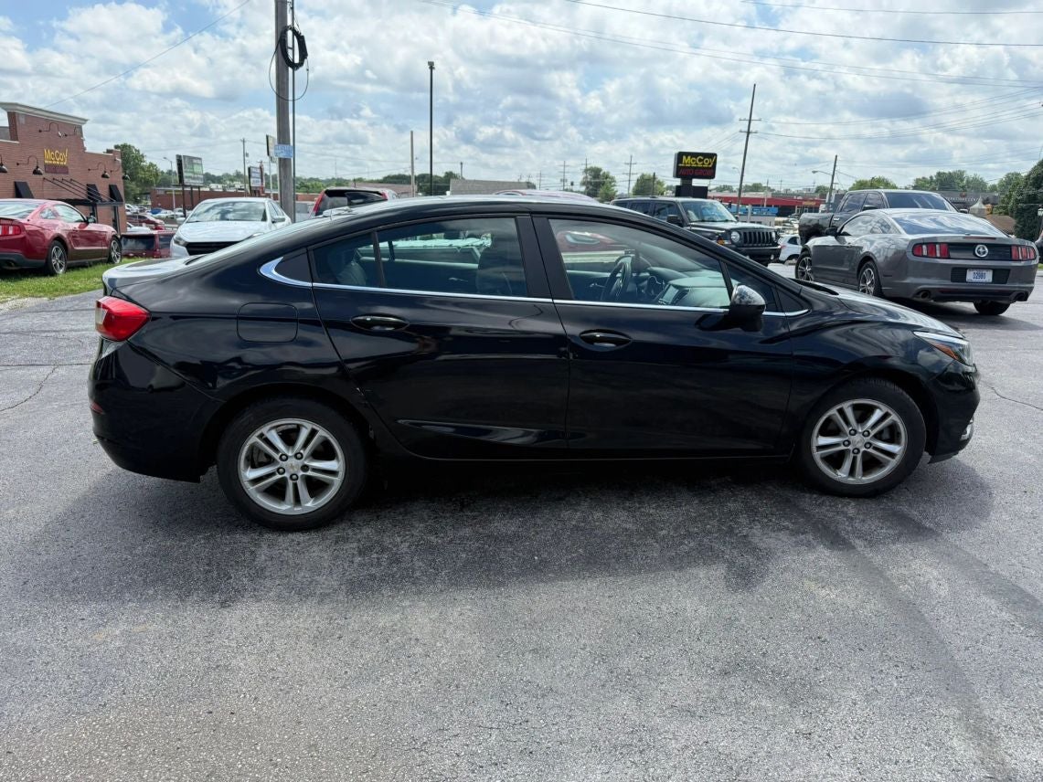 2018 Chevrolet Cruze LT Sedan 4D