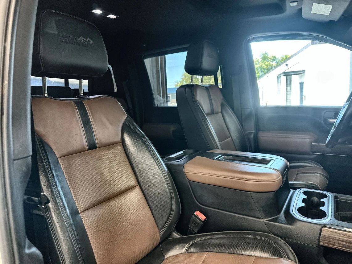 2020 Chevrolet Silverado 3500 HD Crew Cab High Country Pickup 4D 8 ft