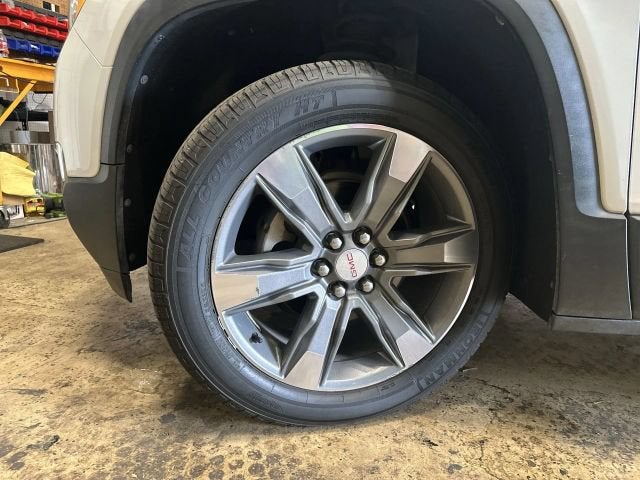 2018 GMC Acadia SLT-2 Sport Utility 4D