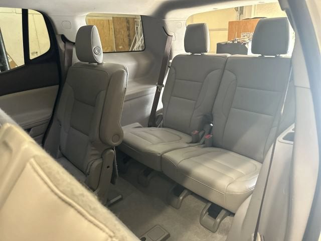 2018 GMC Acadia SLT-2 Sport Utility 4D