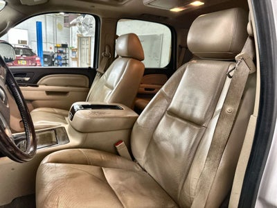 2011 GMC Yukon Denali Sport Utility 4D