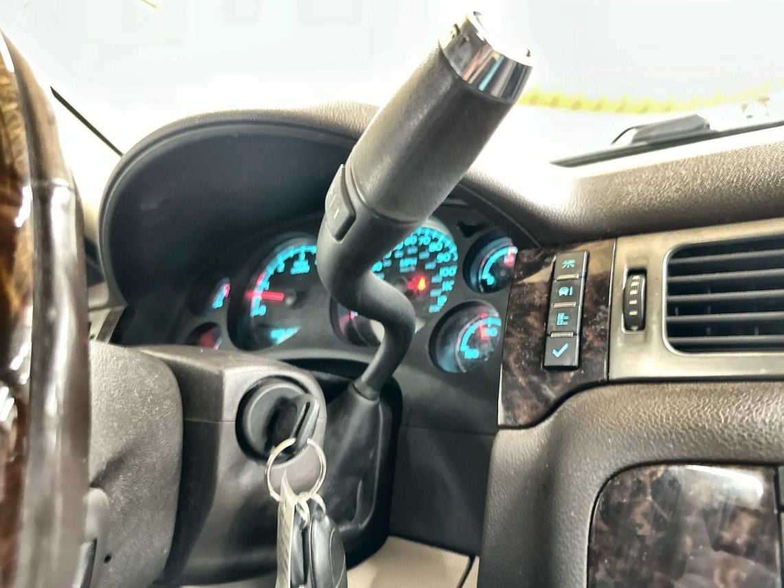 2011 GMC Yukon Denali Sport Utility 4D