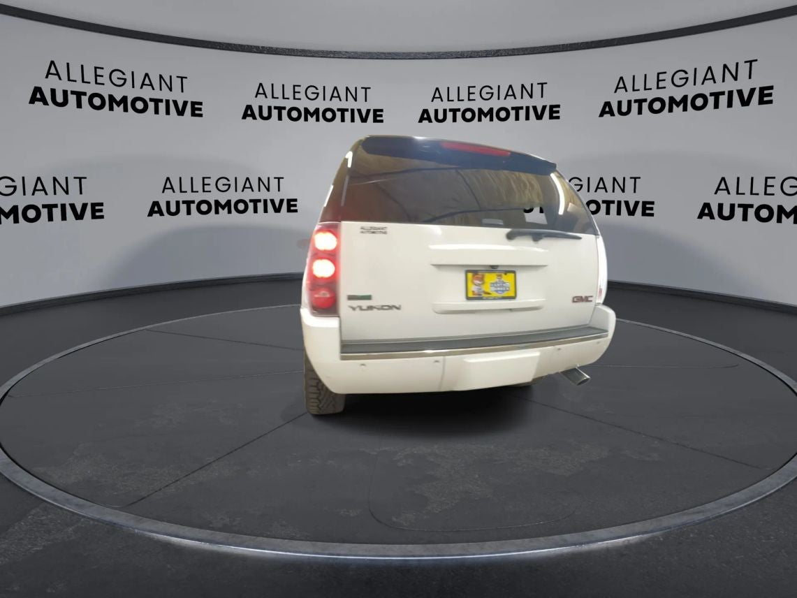 2011 GMC Yukon Denali Sport Utility 4D