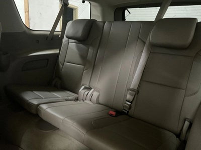 2016 GMC Yukon XL SLT Sport Utility 4D