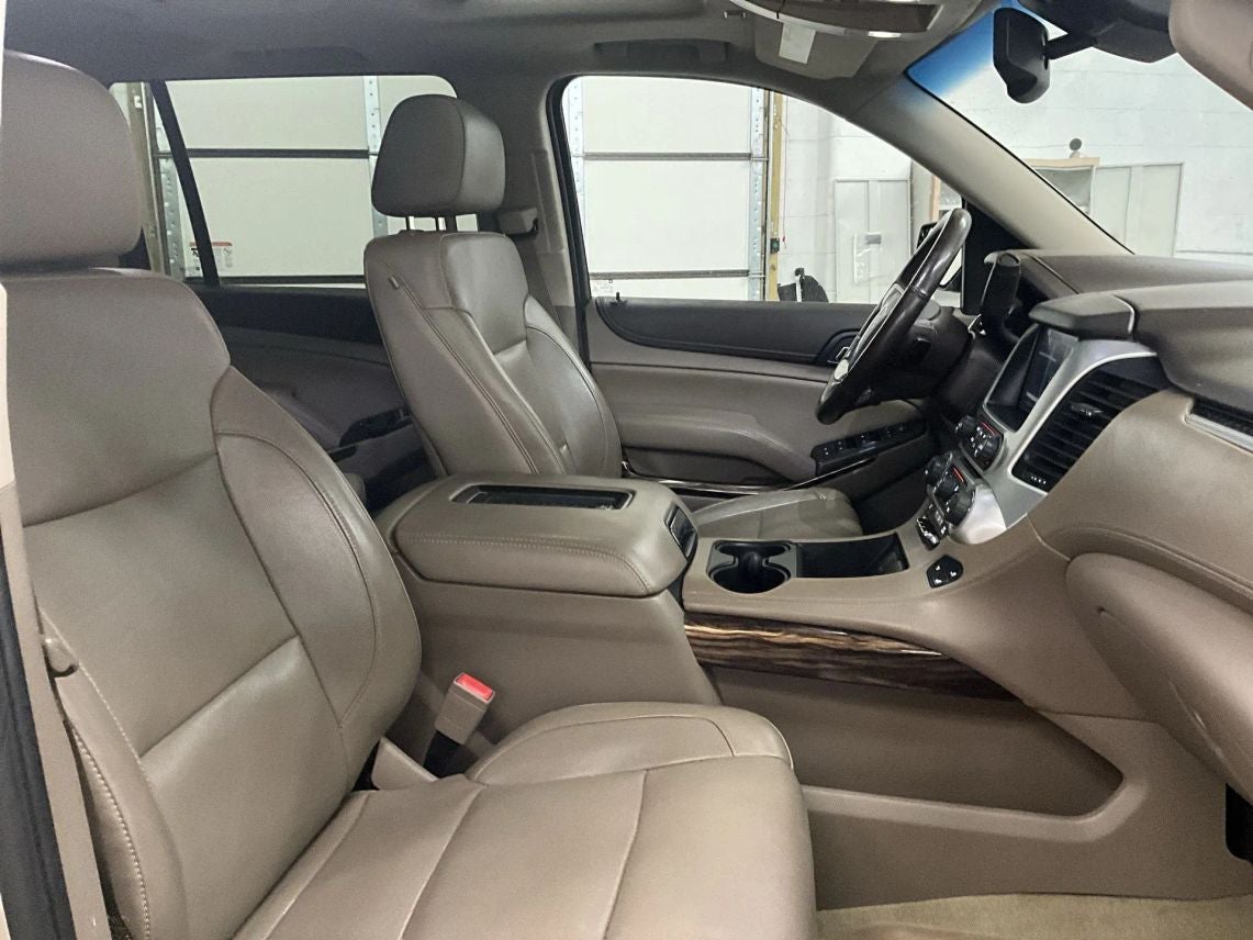 2016 GMC Yukon XL SLT Sport Utility 4D