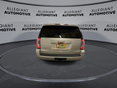 2016 GMC Yukon XL SLT Sport Utility 4D