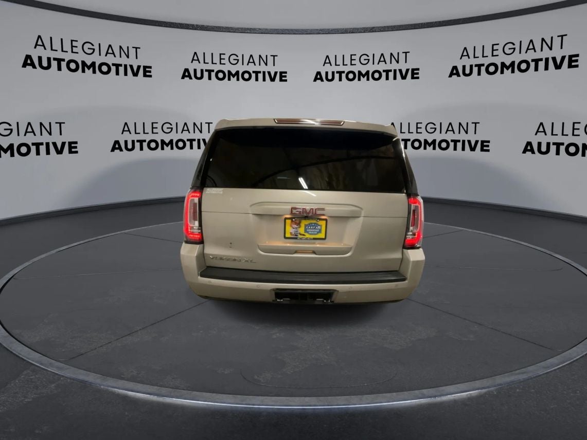 2016 GMC Yukon XL SLT Sport Utility 4D